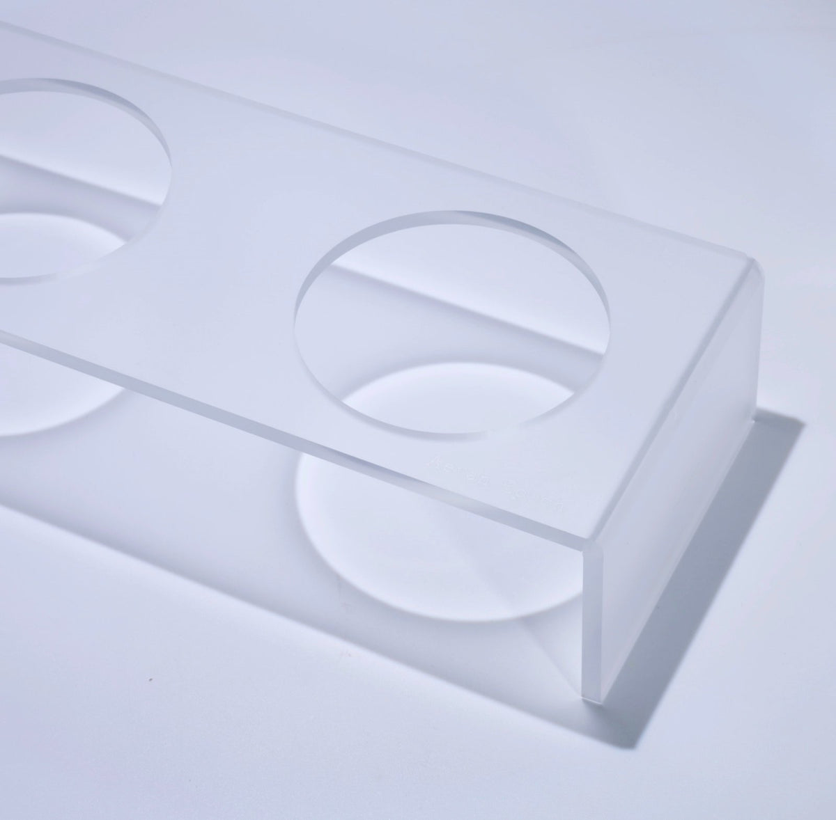 Aevan Epoch Two-Hole Acrylic Tray